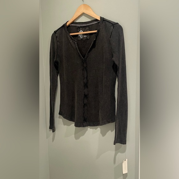 Anthropologie Pilcro‎ and The Letterpress Split Neck Top-Size XS New with Tags - Picture 2 of 9